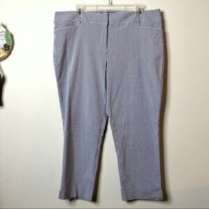 NY & Company Seersucker print Pants Size 16